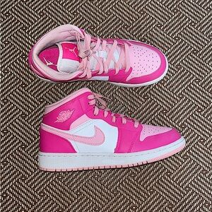 Nike Air Jordan White and Pink